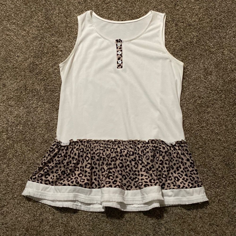 New Leopard Print Ruffle Bottom Tank Top